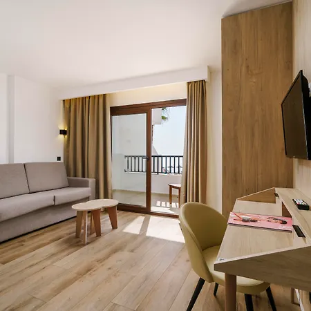 Hotel Alua Rocas 4*