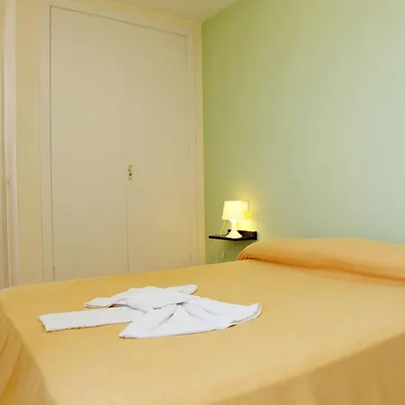 Alua Rocas Hotel 4*